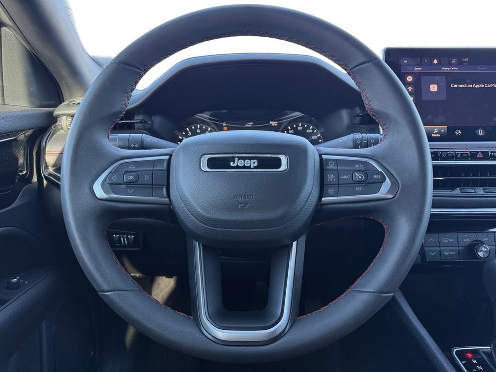 Used 2024 Jeep Compass Trailhawk image 12