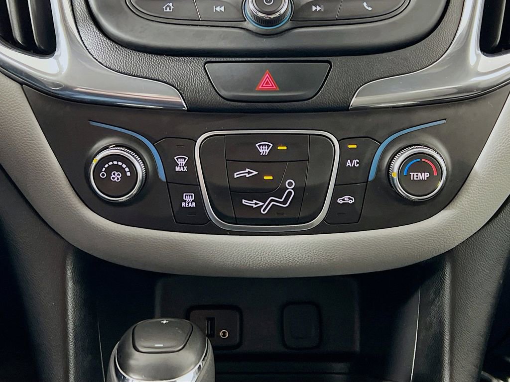 Used 2018 Chevrolet Equinox LS FWD image 15