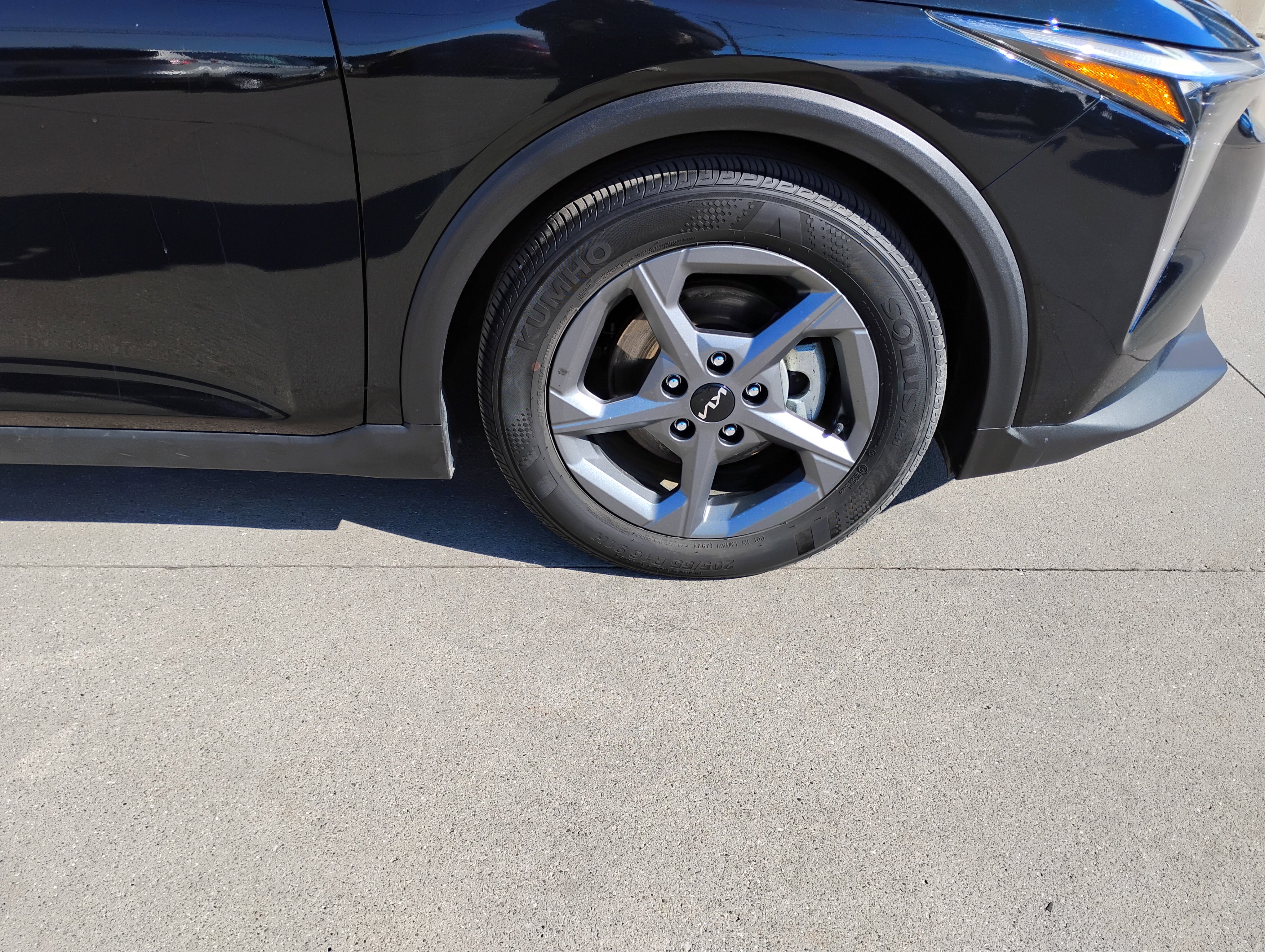 Used 2025 Kia K4 LXS image 25