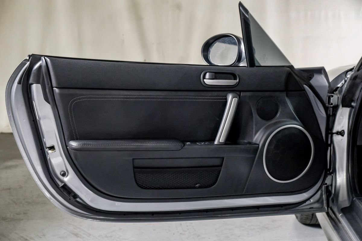 Used 2012 MAZDA MX-5 Miata Grand Touring w/ Premium Pkg image 24