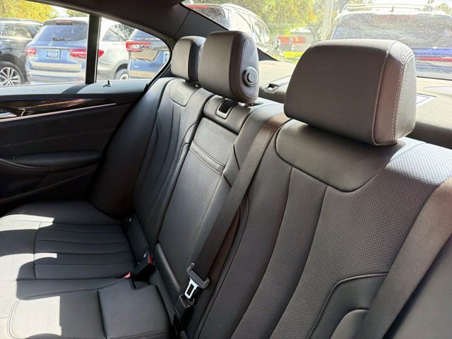 Certified 2023 BMW 530i w/ Convenience Package RWD image 13