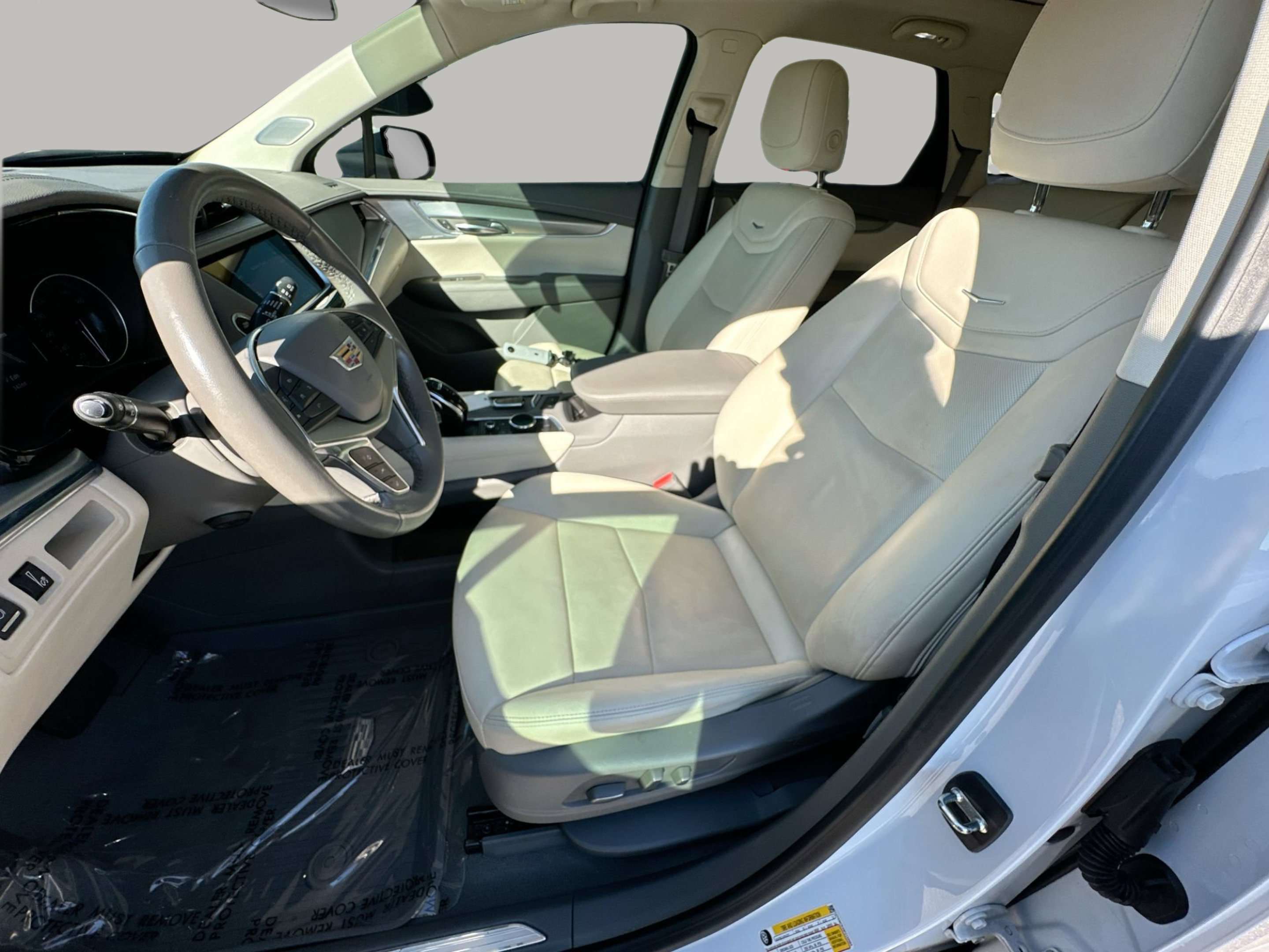 Used 2023 Cadillac XT5 Premium Luxury FWD image 13