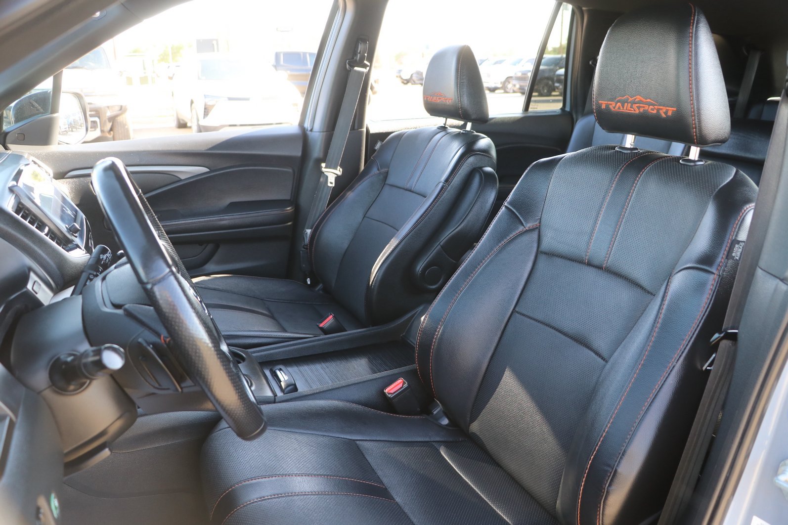 Used 2022 Honda Pilot TrailSport image 14