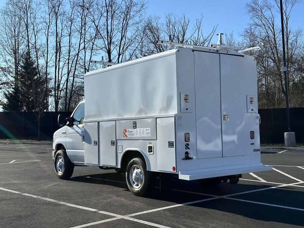 New 2025 Ford E-350 and Econoline 350 Super Duty w/ Power Equipment Group RWD image 4