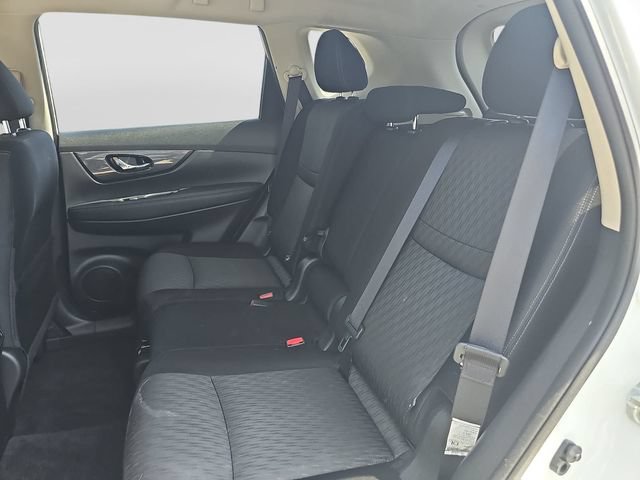 Used 2020 Nissan Rogue SV FWD image 34