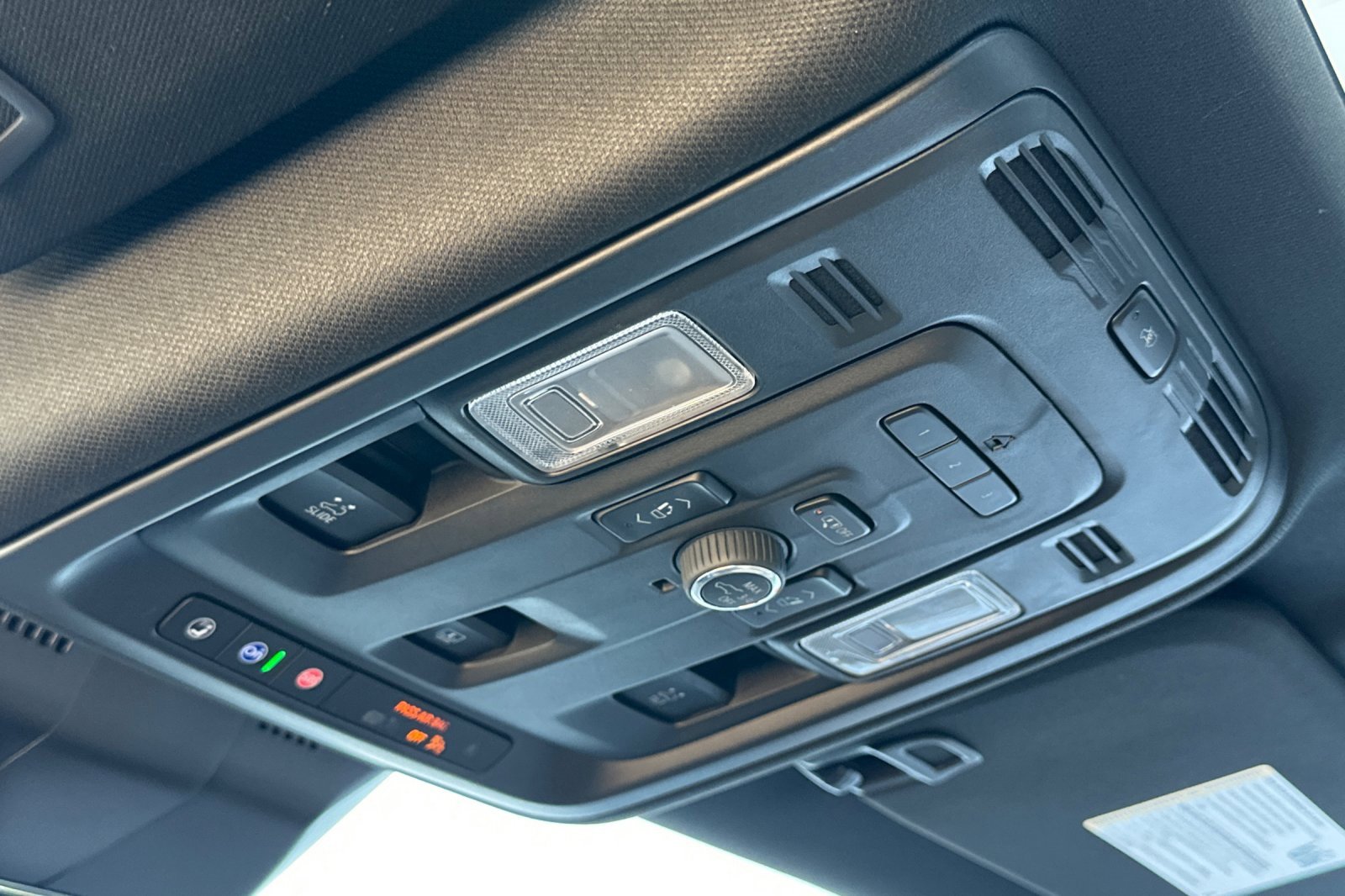 Certified 2023 Cadillac Escalade Premium Luxury w/ Performance Package image 25