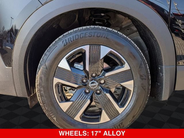 Certified 2025 Nissan Kicks SV AWD/4WD image 11