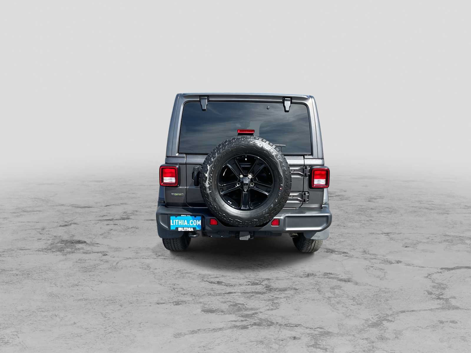 Used 2021 Jeep Wrangler Unlimited Sahara AWD/4WD image 7