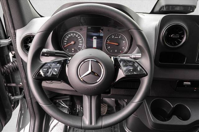 New 2026 Mercedes-Benz Sprinter 2500 image 14