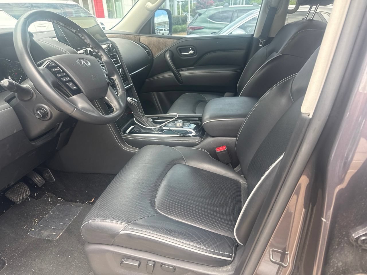 Used 2023 INFINITI QX80 Premium Select w/ Cargo Package RWD image 5
