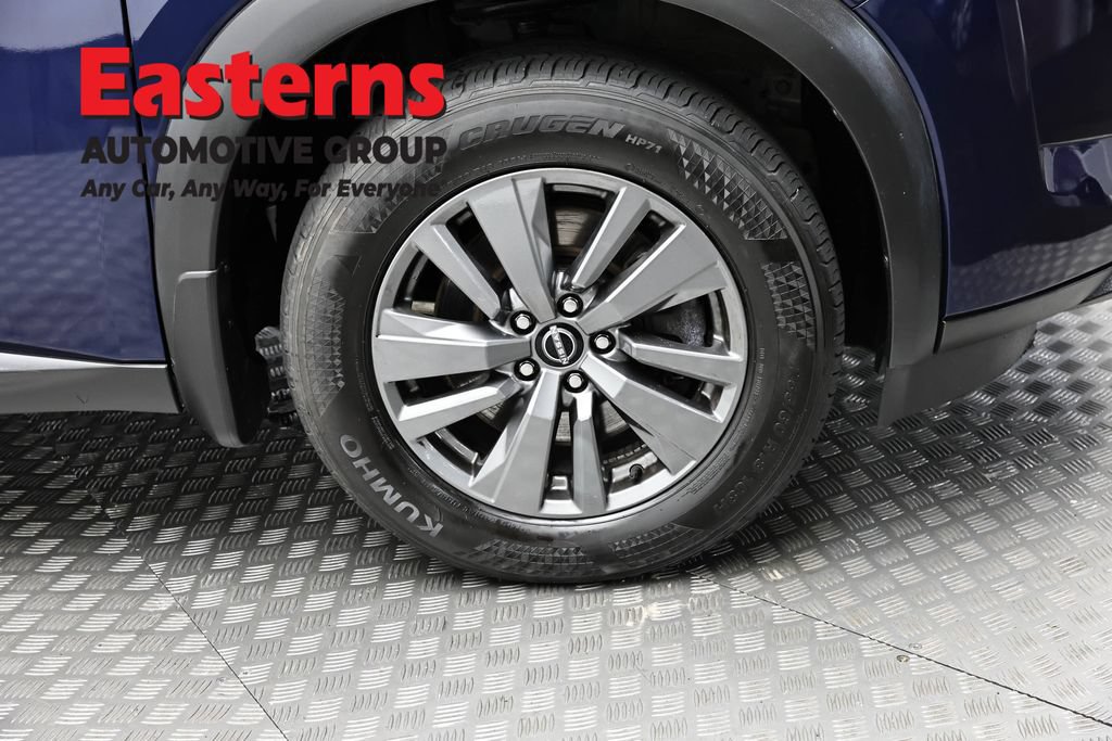 Used 2023 Nissan Pathfinder SV w/ SV Premium Package AWD/4WD image 31