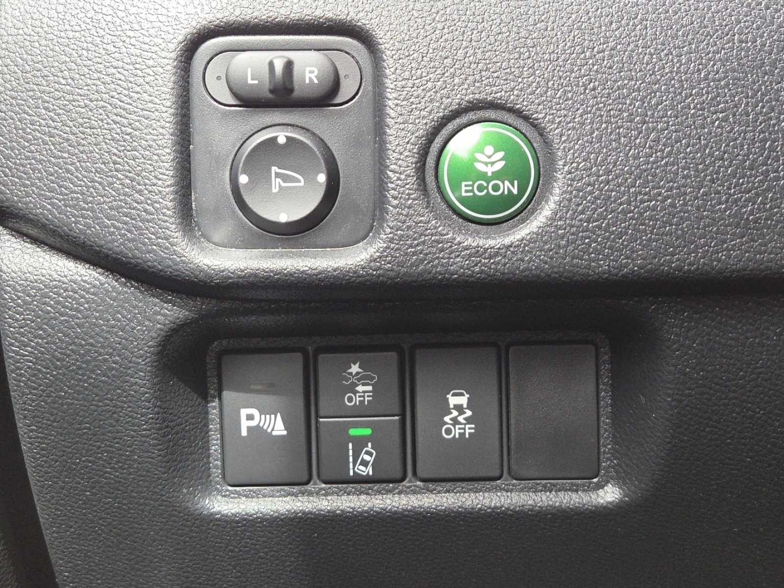 Used 2023 Honda Passport EX-L image 11