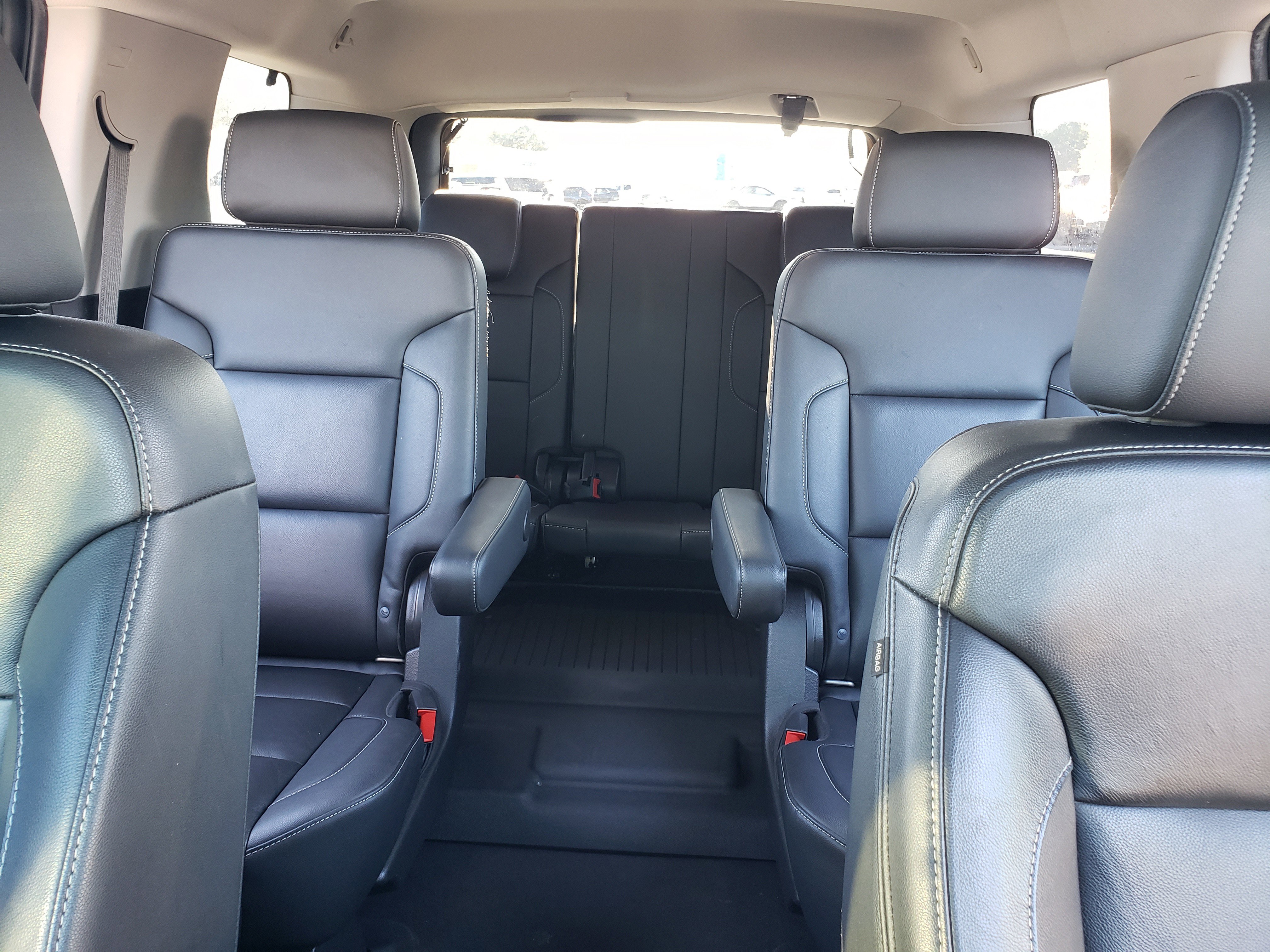 Used 2019 Chevrolet Tahoe LT image 33