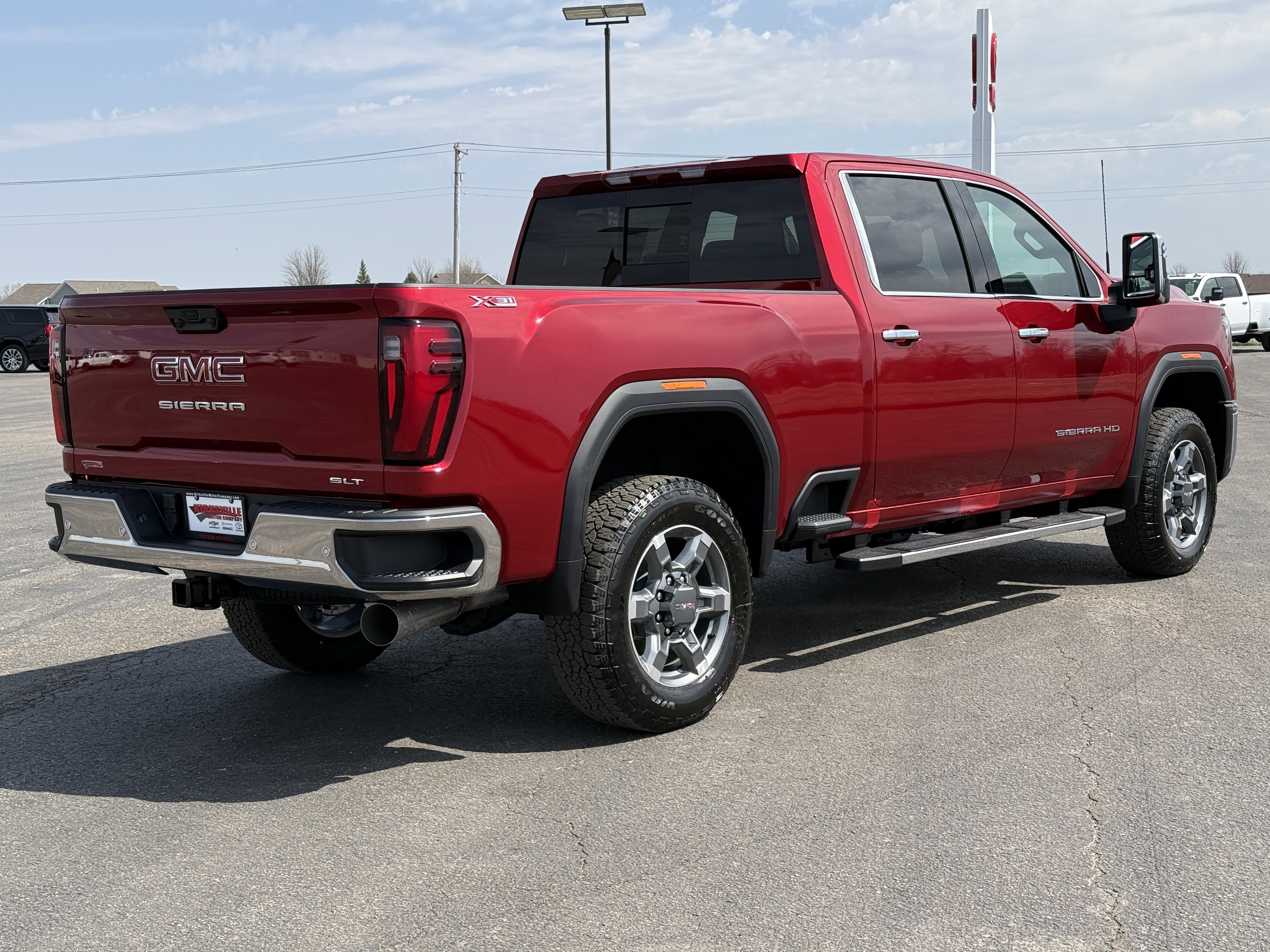 New 2026 GMC Sierra 2500 SLT image 4