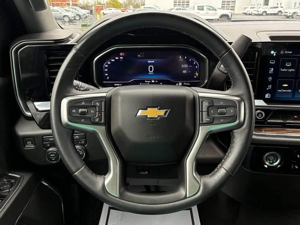 Certified 2024 Chevrolet Silverado 1500 LT AWD/4WD image 8