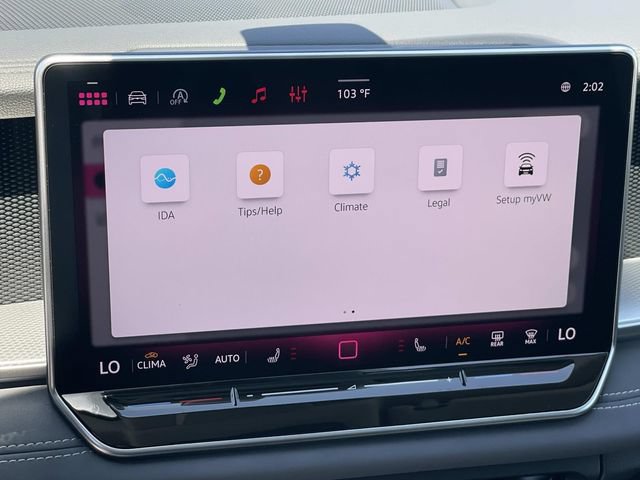 Certified 2026 Volkswagen Tiguan SE w/ Panoramic Sunroof Package FWD image 11