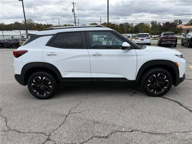 Certified 2022 Chevrolet TrailBlazer LT w/ Convenience Package image 8