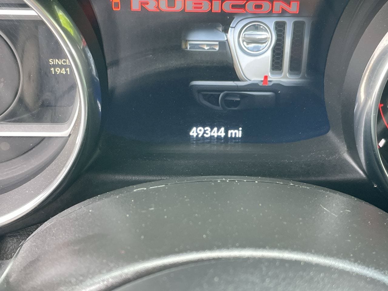 Used 2021 Jeep Gladiator Rubicon w/ Cold Weather Group AWD/4WD image 15