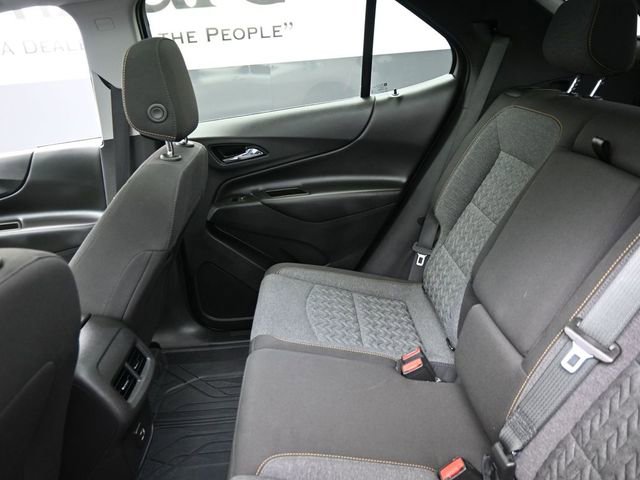 Used 2023 Chevrolet Equinox LT FWD image 22