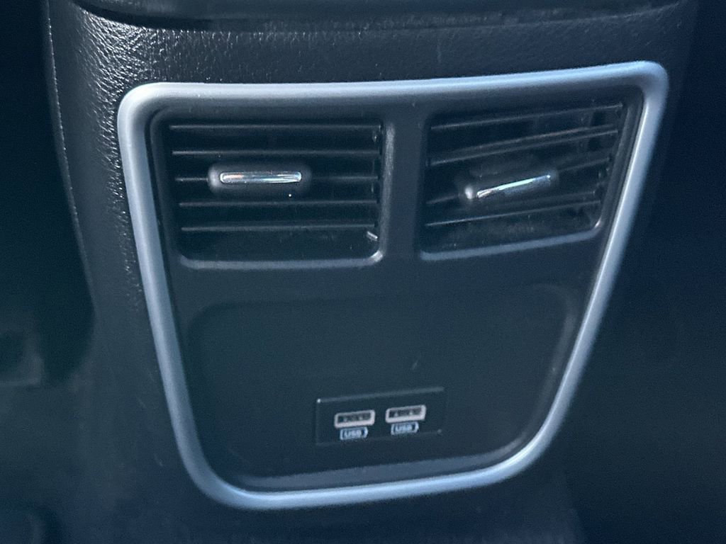 Used 2023 Dodge Charger GT image 13