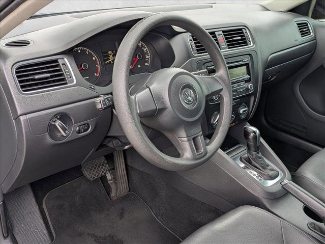 Used 2011 Volkswagen Jetta SE image 10