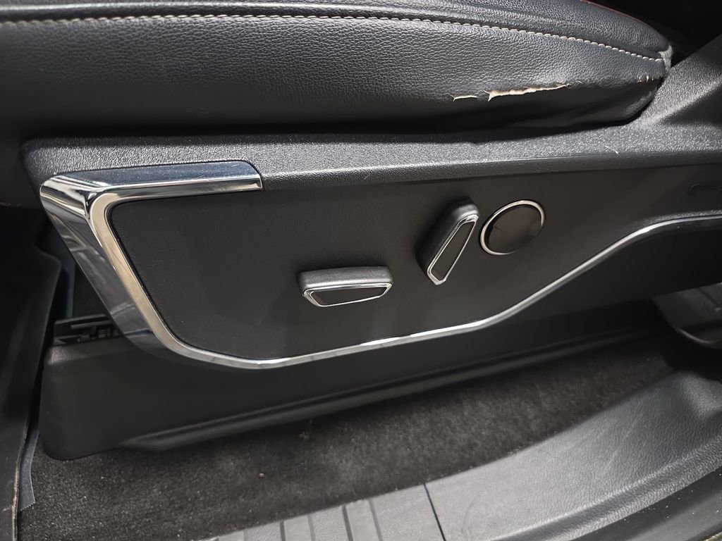 Used 2021 Ford F150 Lariat w/ Equipment Group 502A High image 30