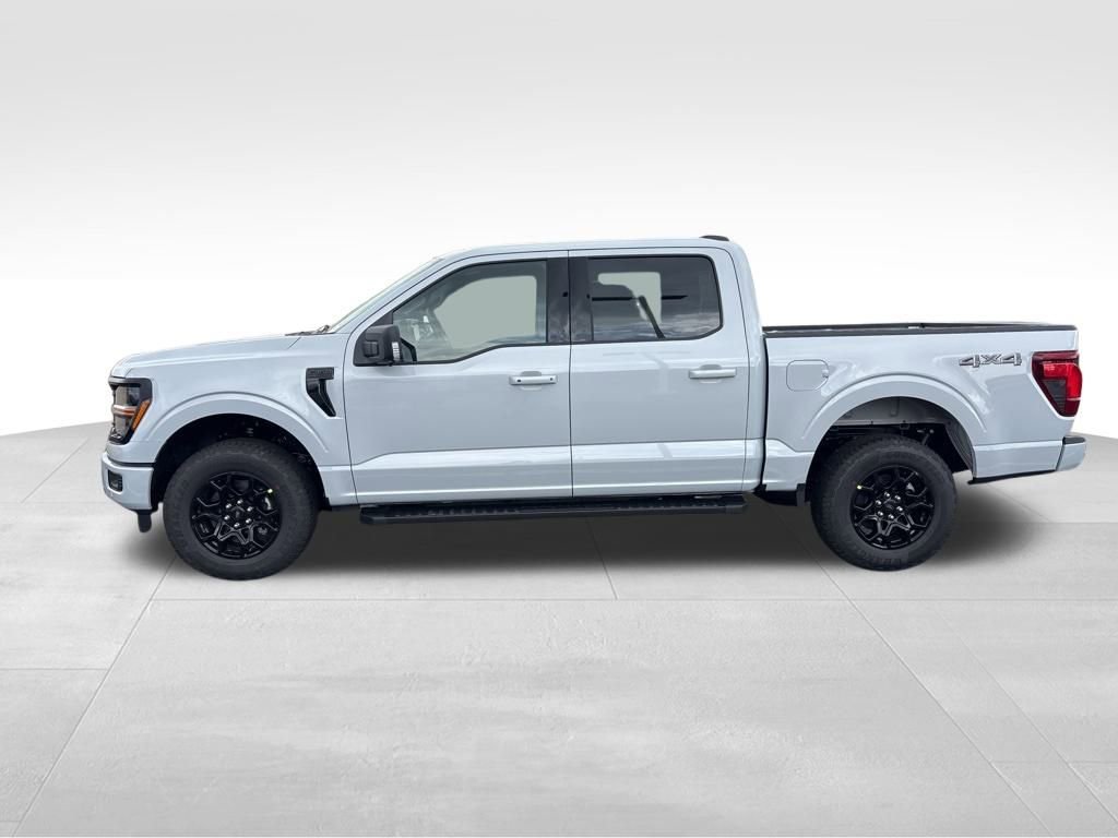 New 2025 Ford F150 XLT w/ Equipment Group 302A MID image 2