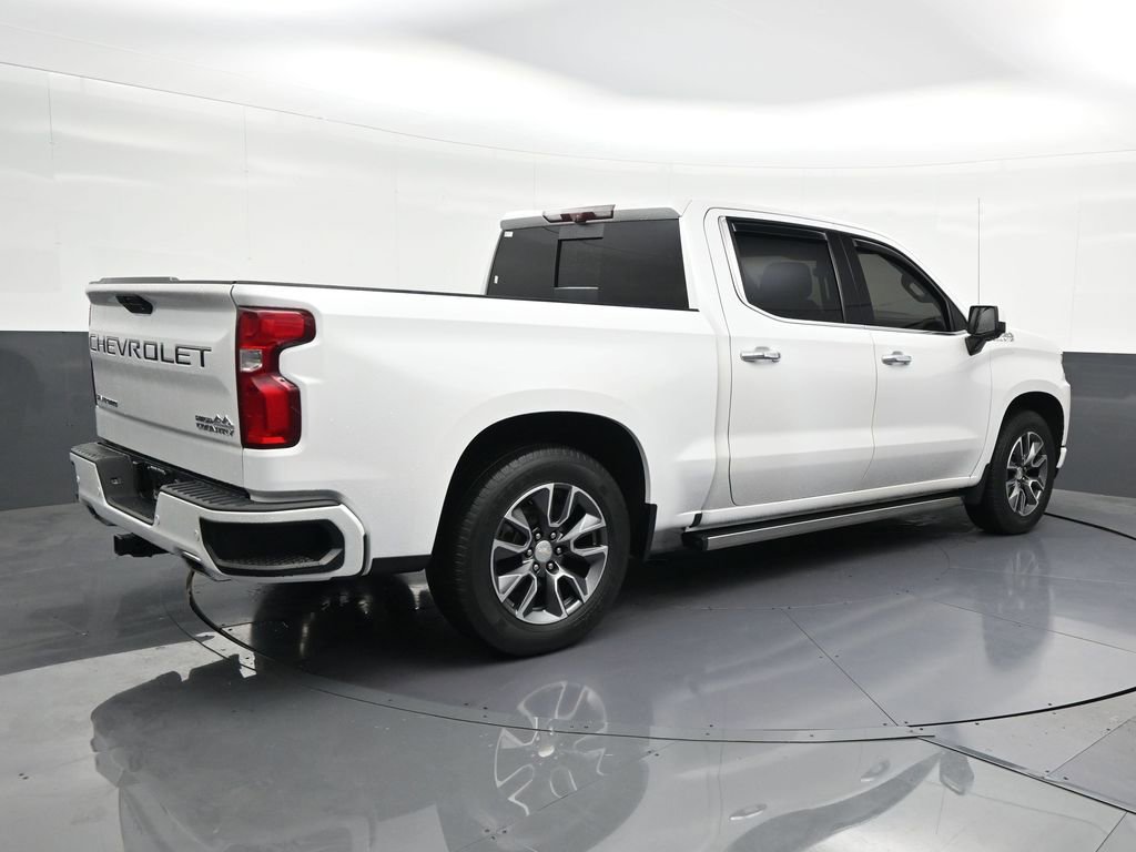 Used 2020 Chevrolet Silverado 1500 High Country w/ Technology Package image 5