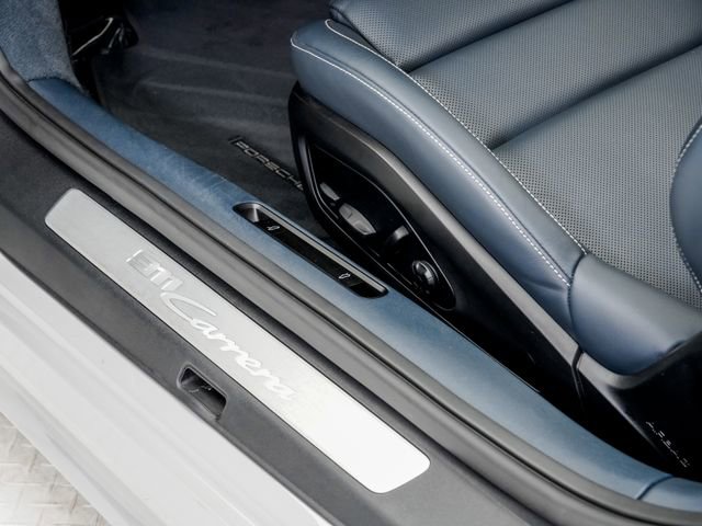 Certified 2025 Porsche 911 Carrera RWD image 11