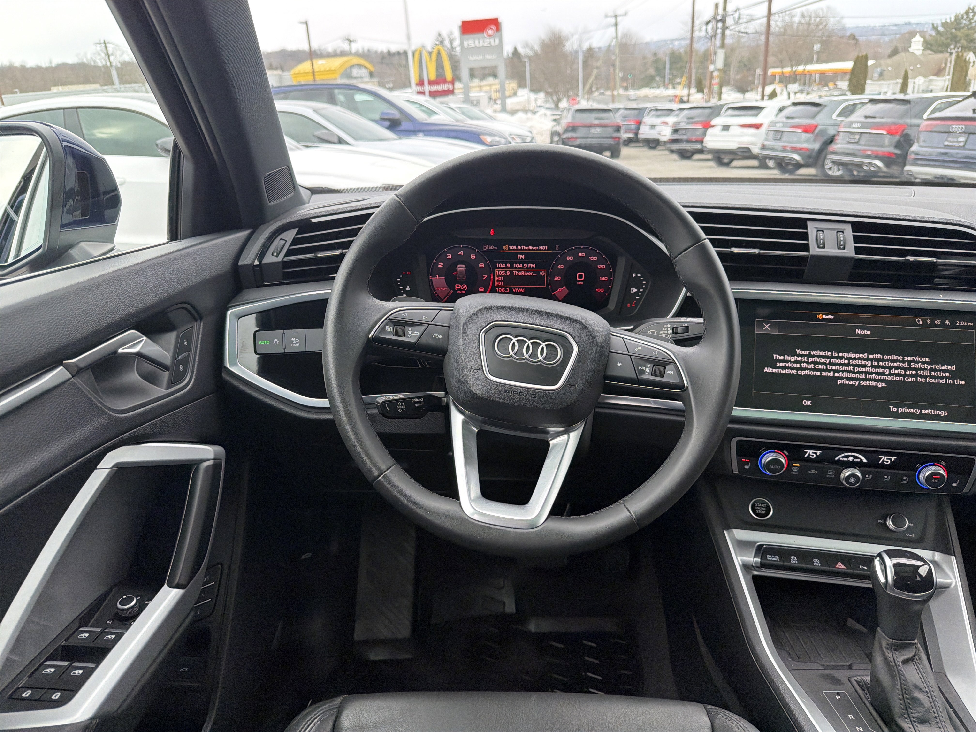 Certified 2025 Audi Q3 2.0T Premium w/ Convenience Package AWD/4WD image 9