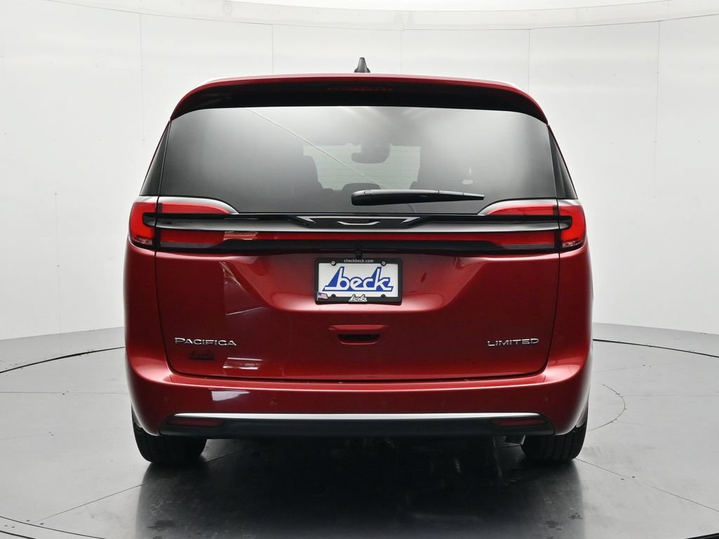 New 2027 Chrysler Pacifica Limited w/ Family Tech Group FWD image 6