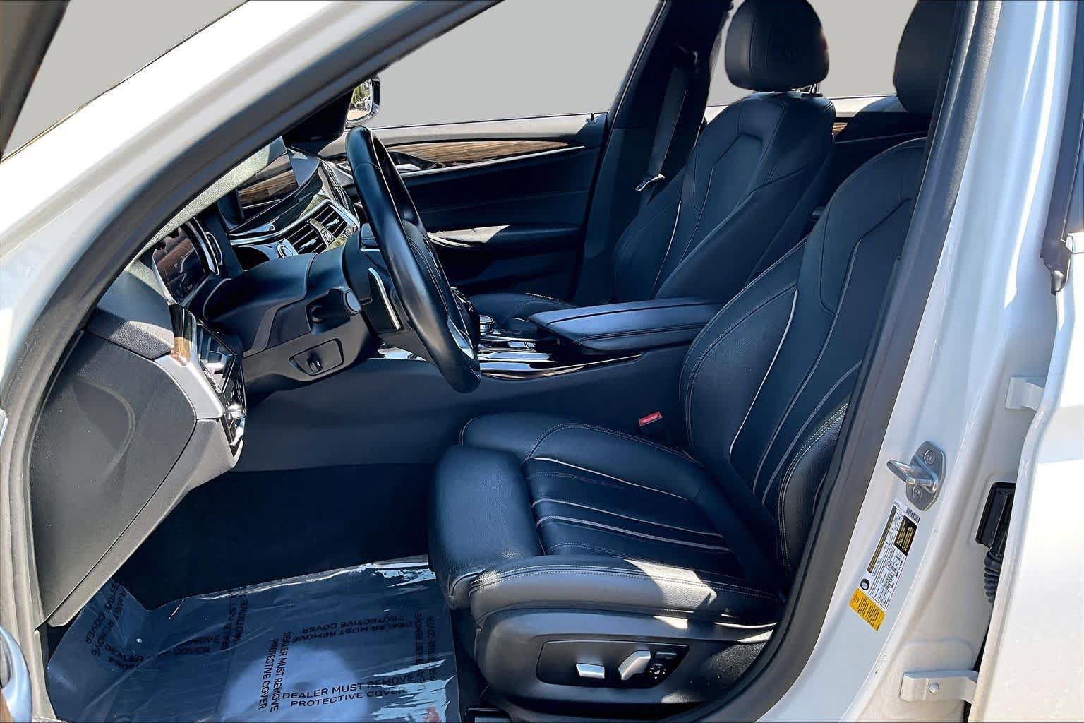 Used 2018 BMW 530i w/ Premium Package RWD image 7