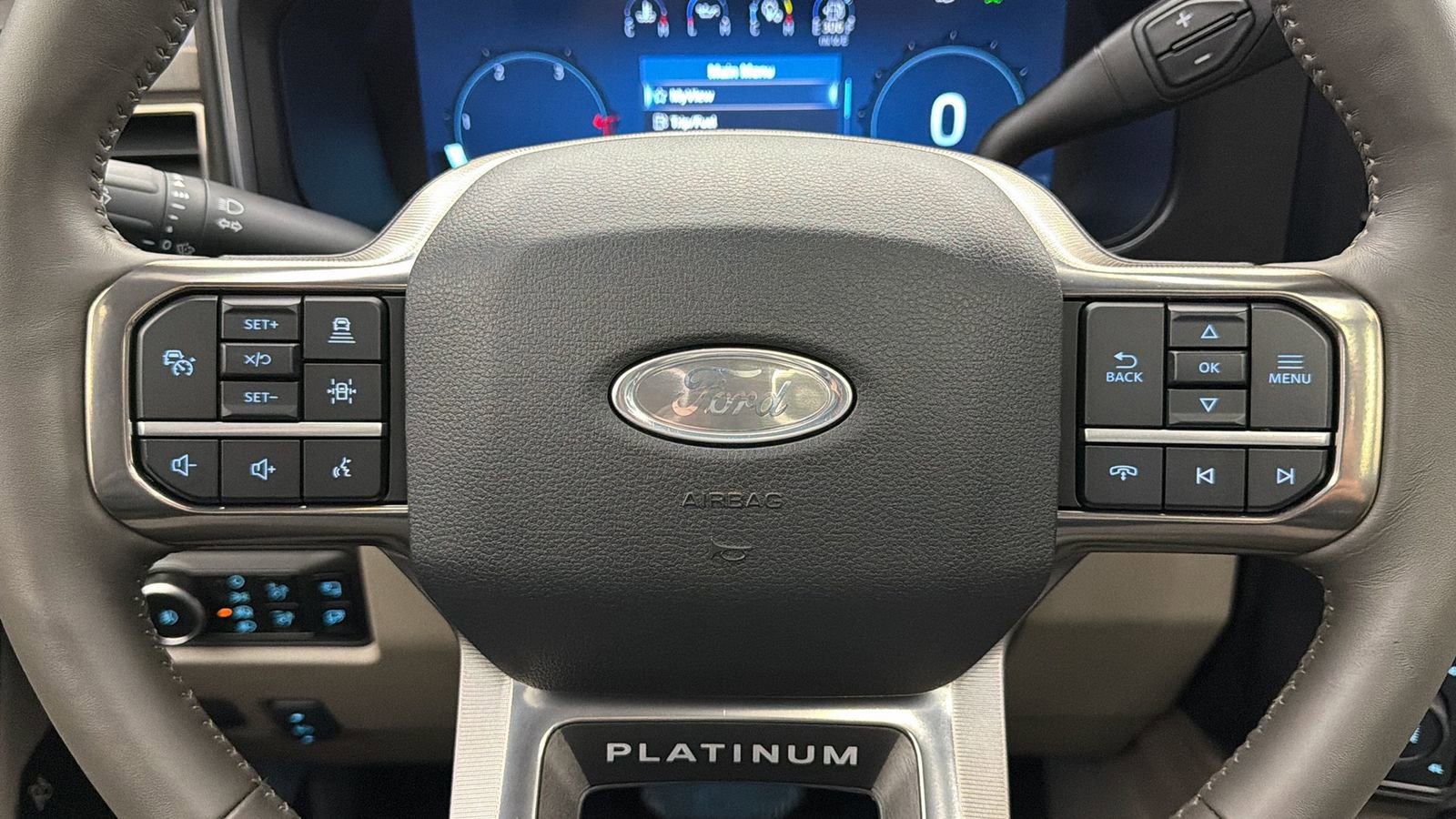 Used 2026 Ford F450 Platinum w/ Platinum Plus Package image 29