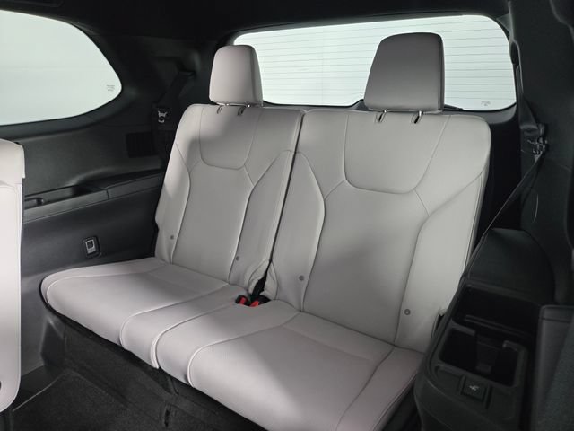 Used 2025 Lexus TX 350 FWD w/ Technology Package image 19