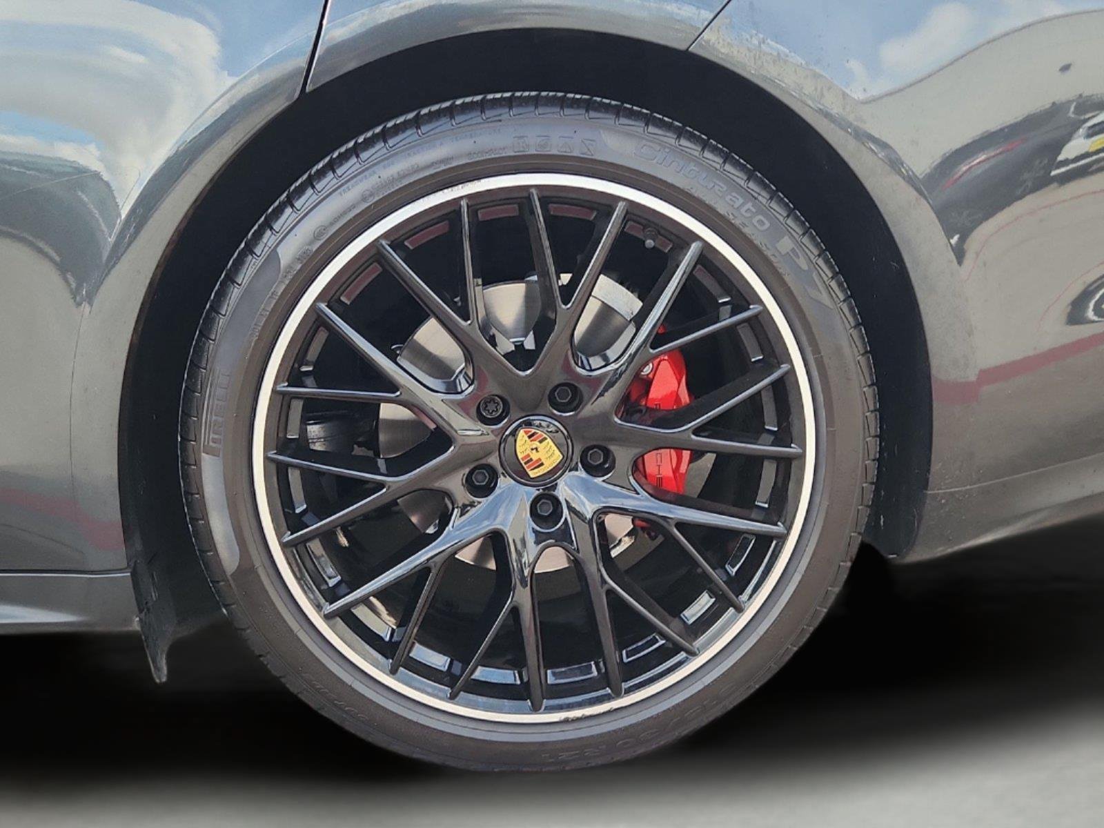 Used 2023 Porsche Panamera Platinum Edition RWD image 33