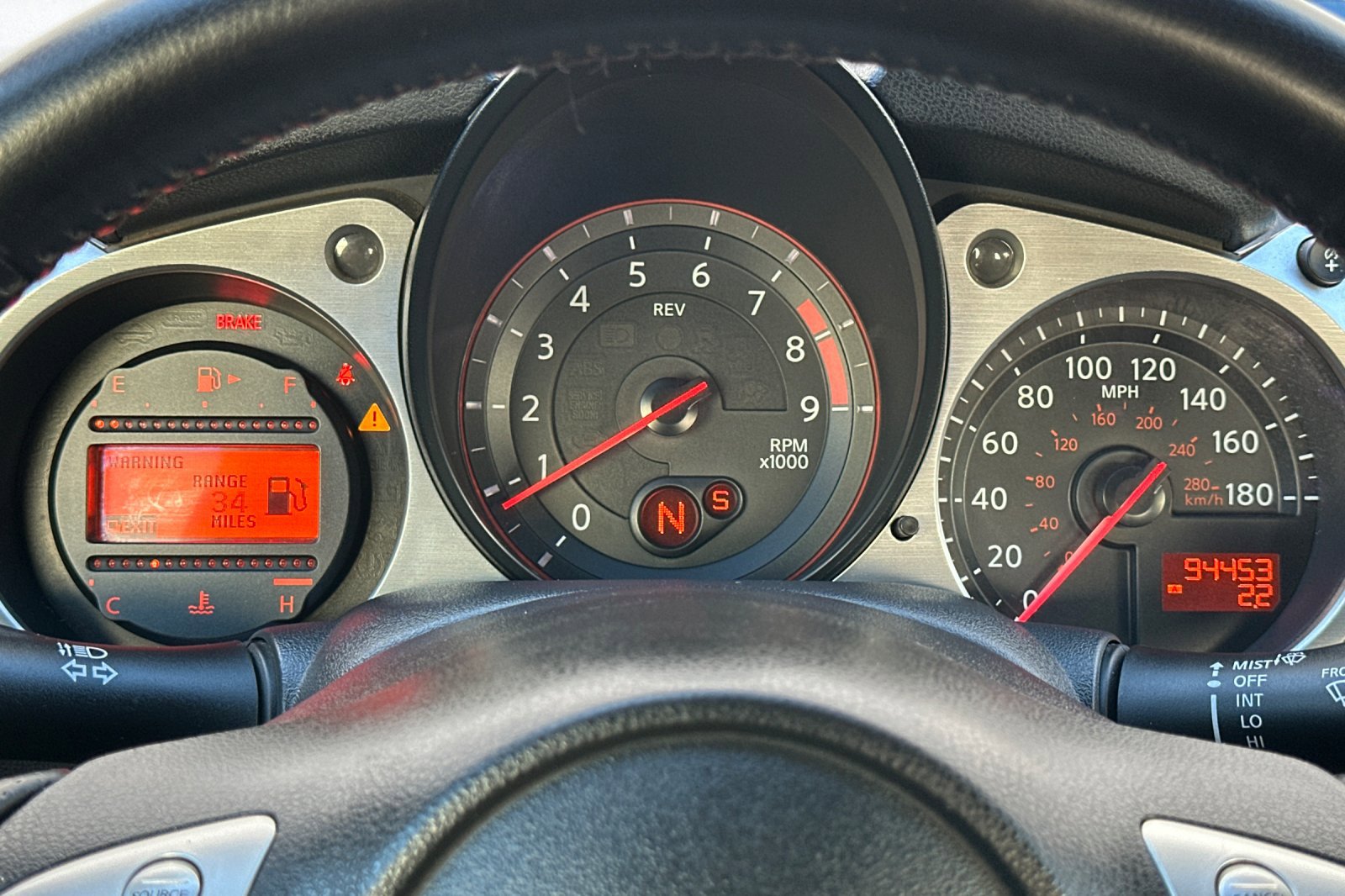 Used 2014 Nissan 370Z Touring w/ Sport Package image 37