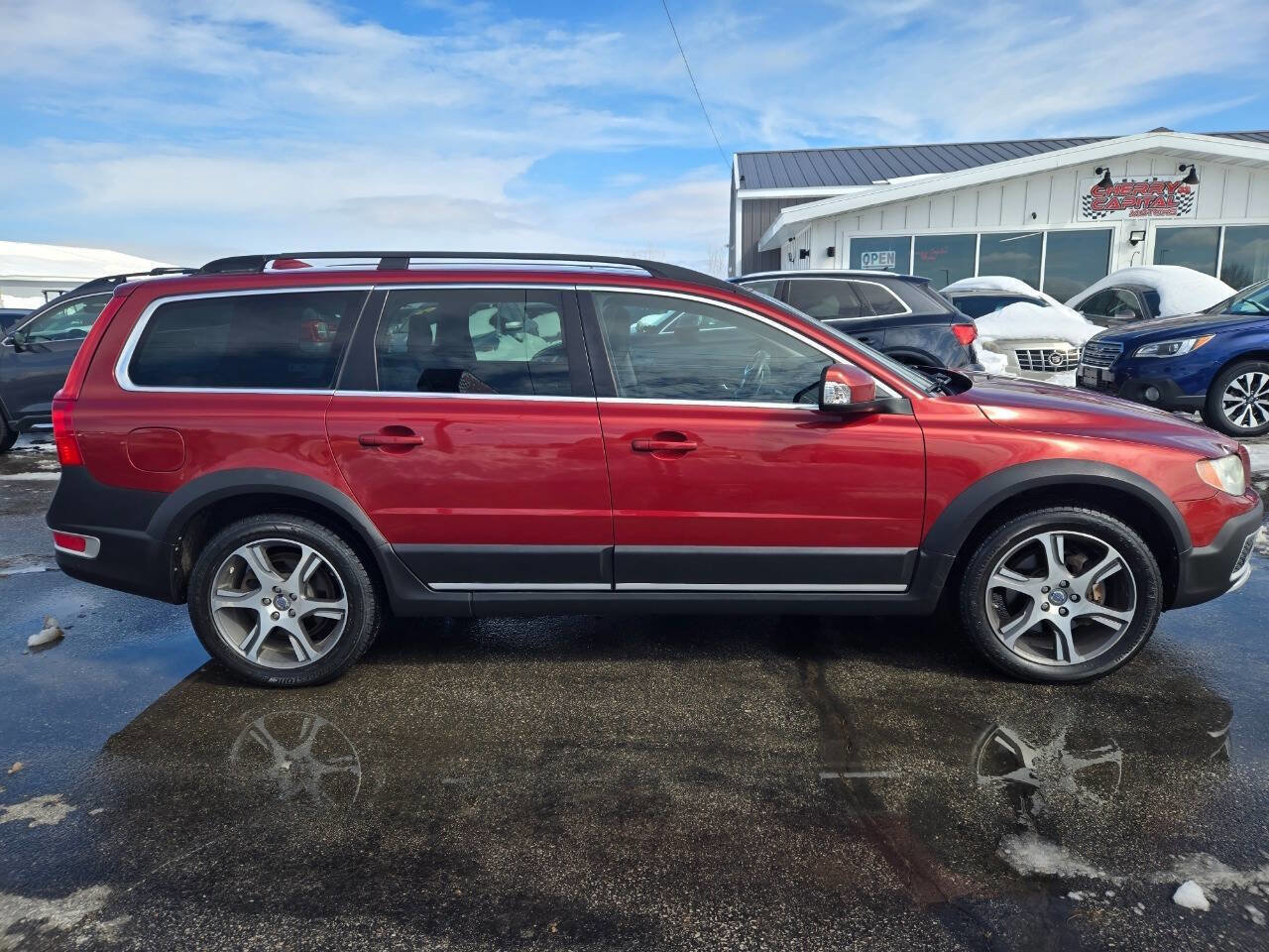 Used 2012 Volvo XC70 T6 Premier Plus image 8