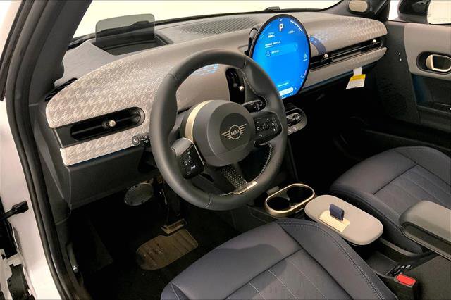 Certified 2025 MINI Cooper S image 21