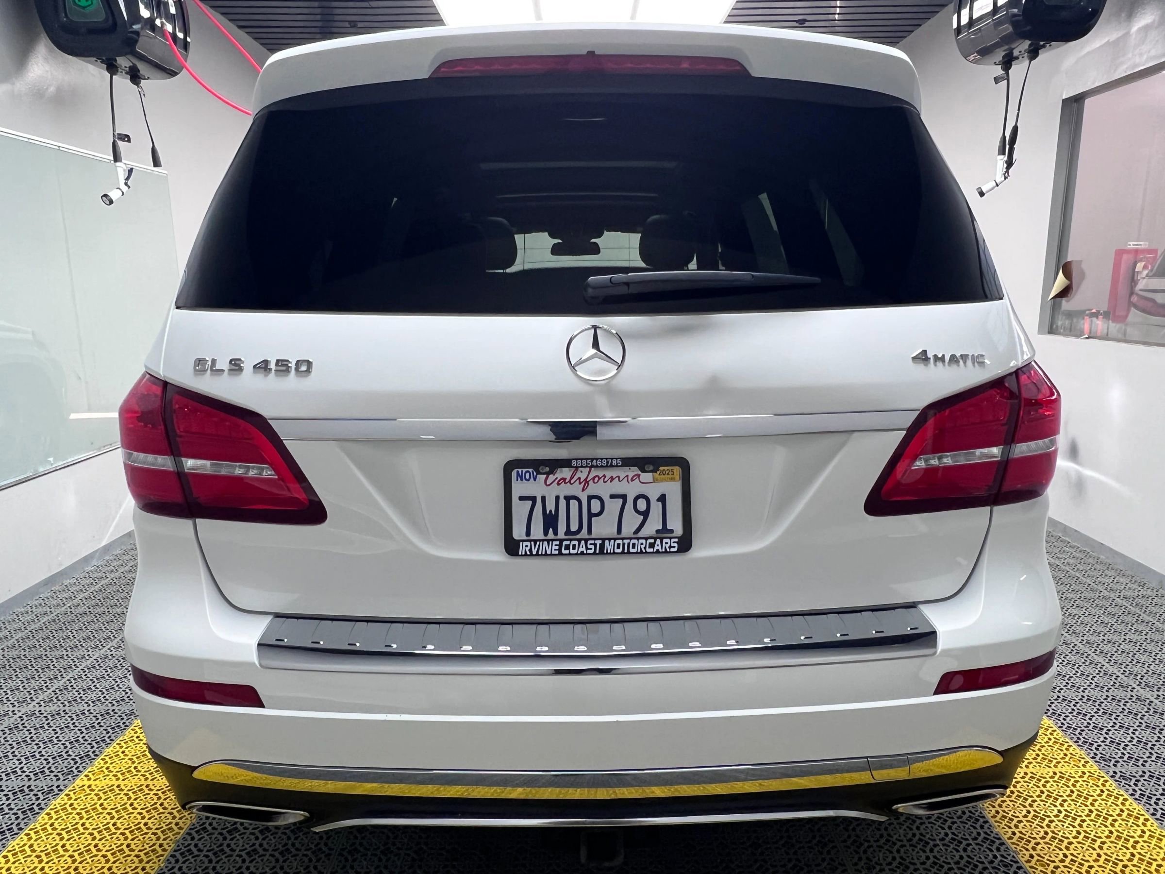 Used 2017 Mercedes-Benz GLS 450 GLS 450 Sport Utility 4D image 6