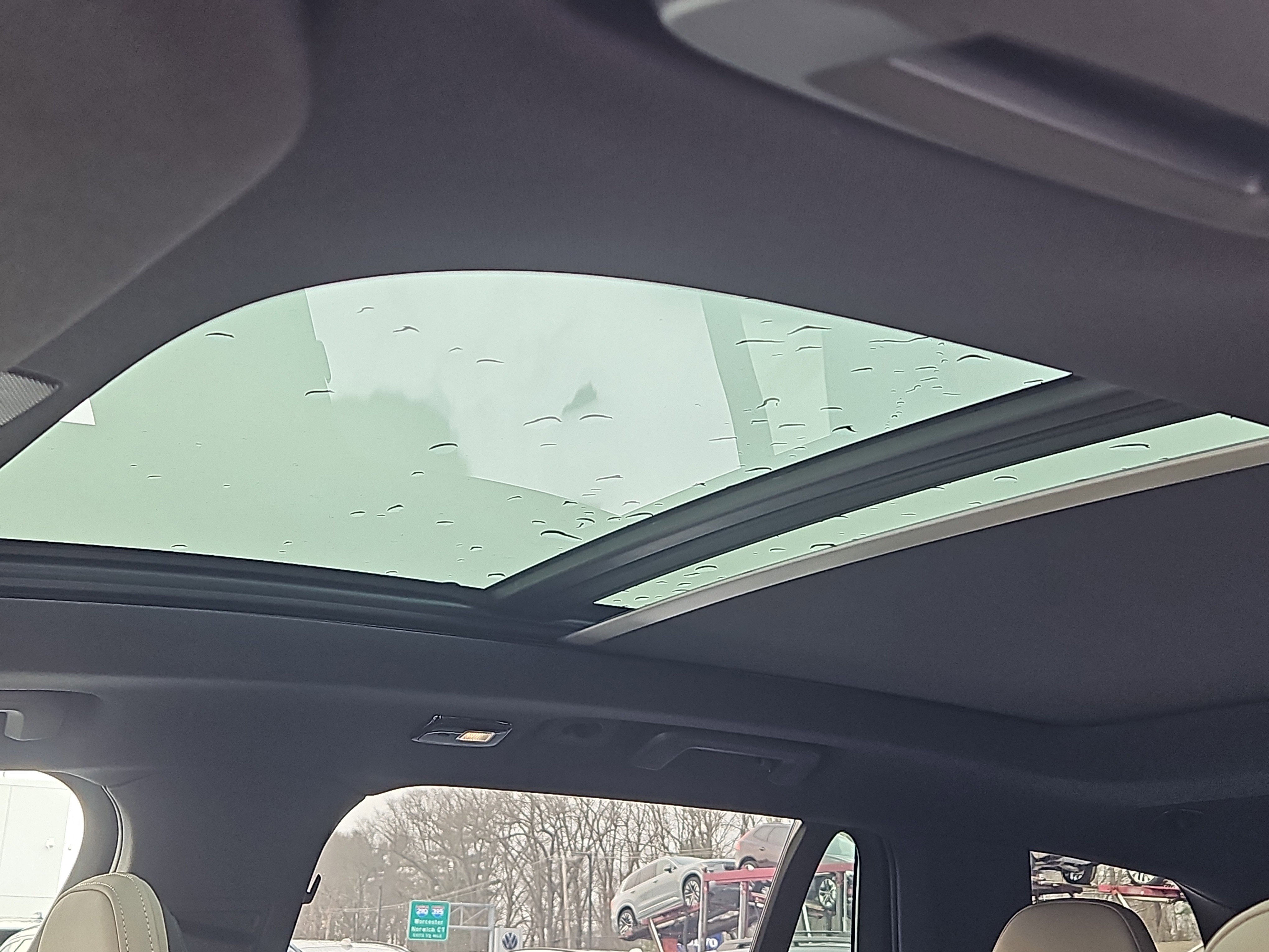 New 2026 Volvo XC90 B5 Plus w/ Protection Package Premier image 6