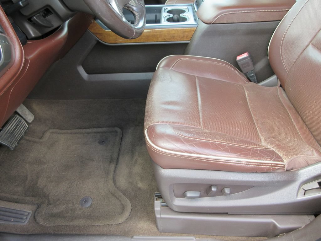 Used 2014 Chevrolet Silverado 1500 High Country w/ High Country Premium Package AWD/4WD image 15
