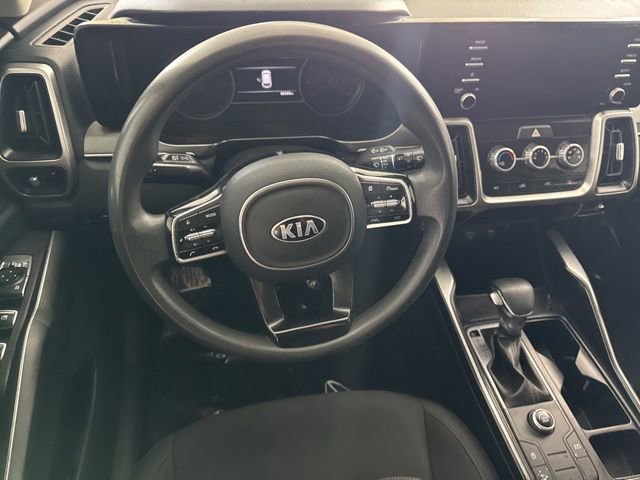 Used 2021 Kia Sorento LX FWD image 25