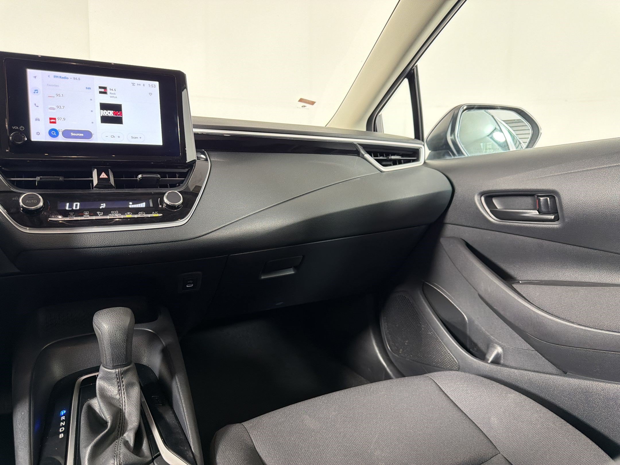 Used 2024 Toyota Corolla LE FWD image 26