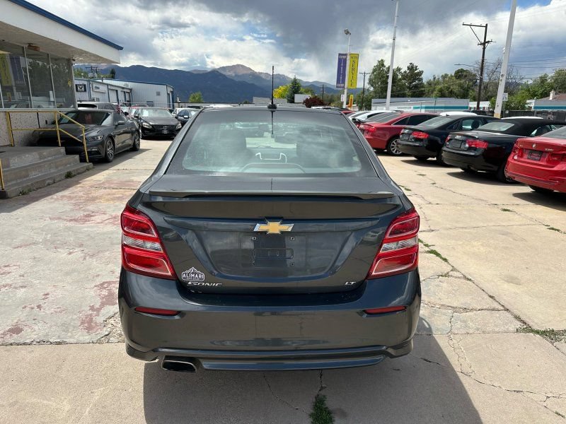 Used 2017 Chevrolet Sonic LT w/ RS Package FWD image 6