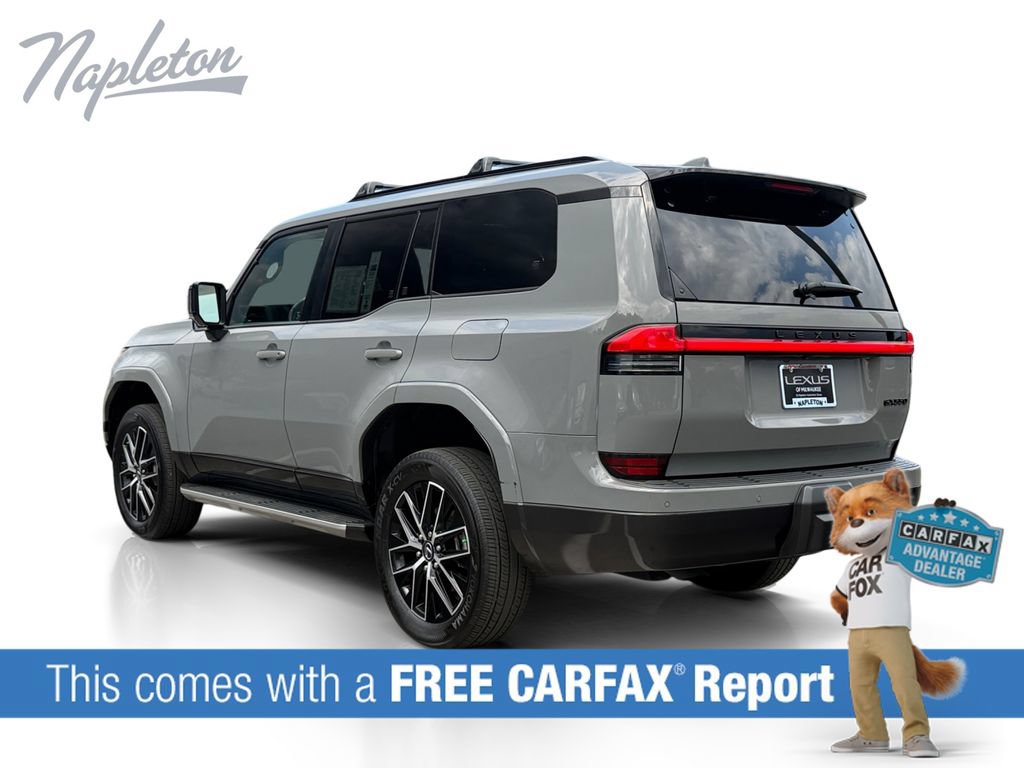 Used 2024 Lexus GX 550 w/ Accessory Package (Z1) AWD/4WD image 3