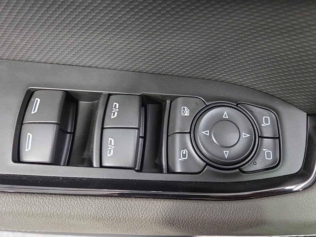 New 2026 Chevrolet Silverado 1500 ZR2 image 28