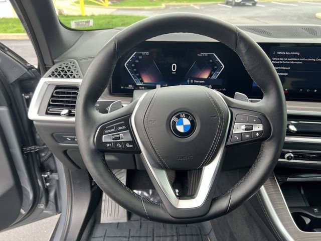 Used 2024 BMW X5 xDrive40i w/ Premium Package image 12