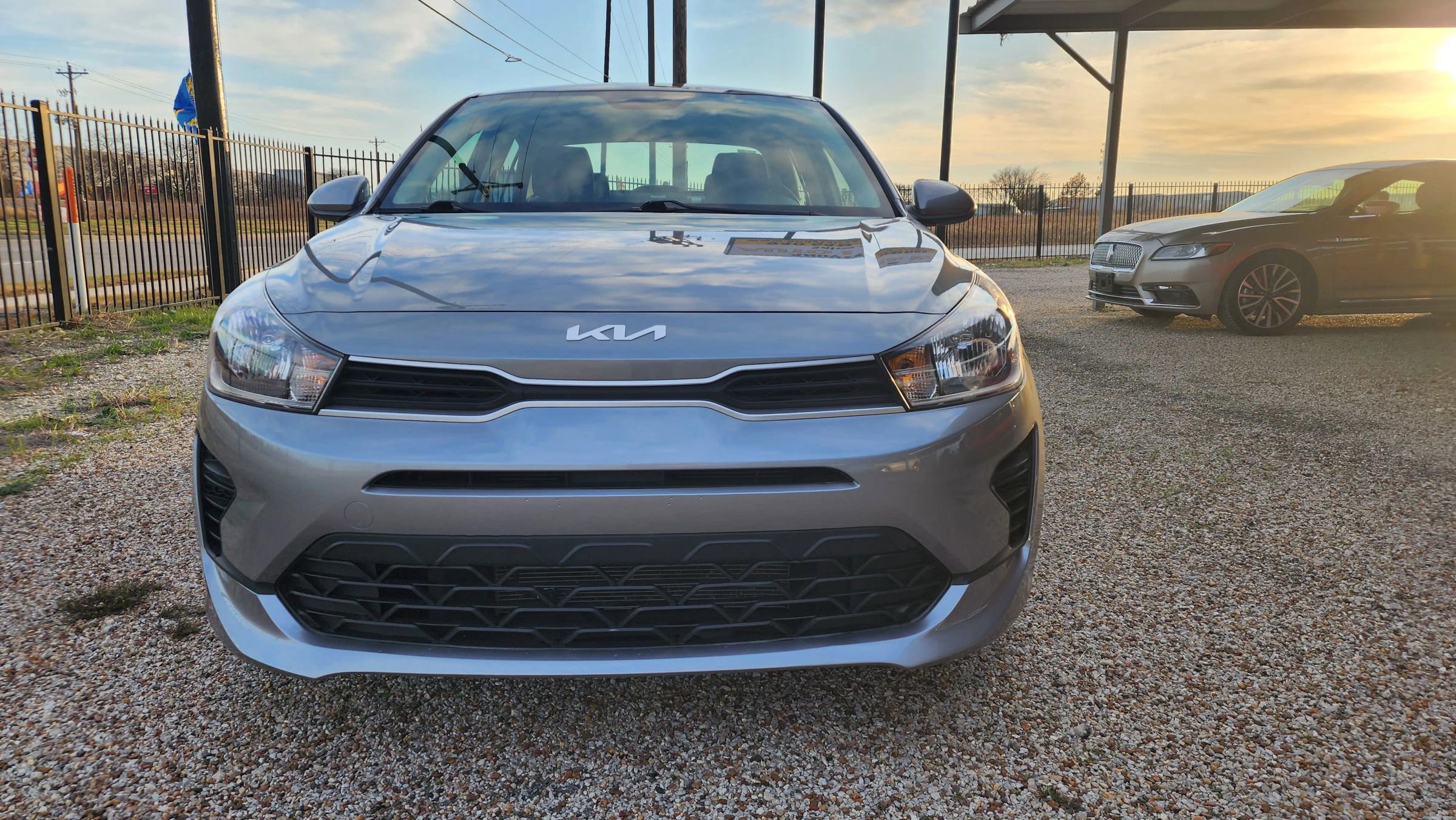 Used 2022 Kia Rio S image 4