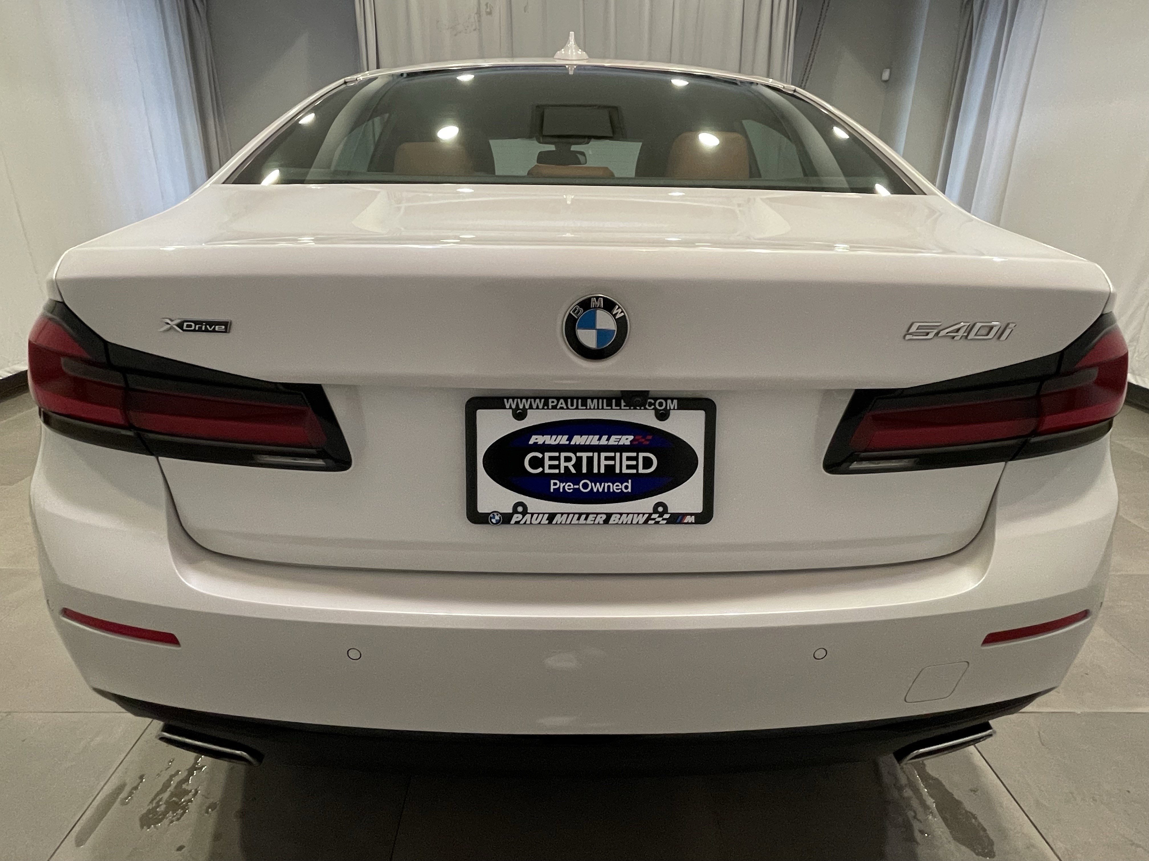 Certified 2023 BMW 540i xDrive w/ Premium Package AWD/4WD image 5