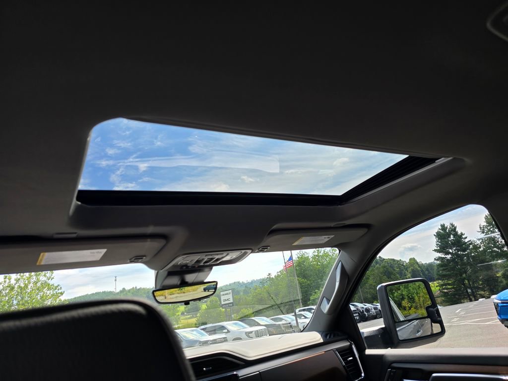 New 2025 GMC Sierra 2500 Denali w/ Max Trailering Package image 12